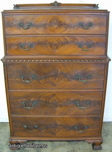 Antique Flame Mahogany 5 Drawer Chest With Gallery