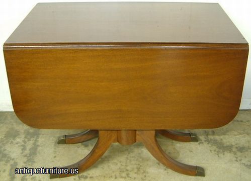 Antique Mahogany Dropleaf Dining Table