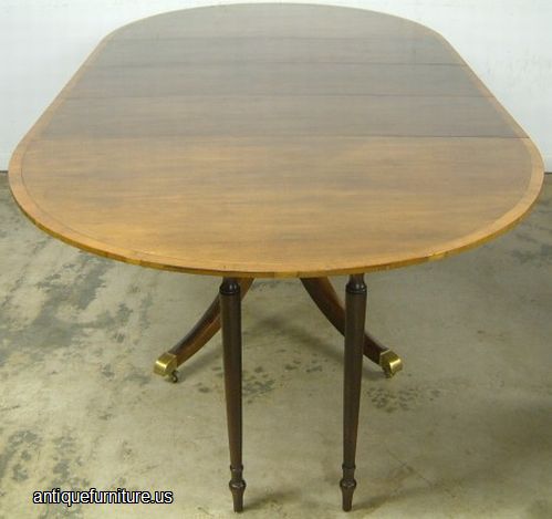 Antique Oval Mahogany Banded Inlay Dining Table at AntiqueFurniture.US