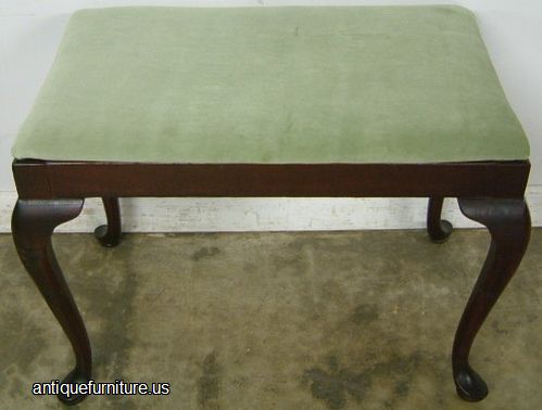 Antique Queen Ann Mahogany Vanity Bench