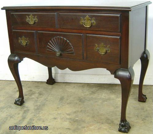 Antique Mahogany Claw Ball Server