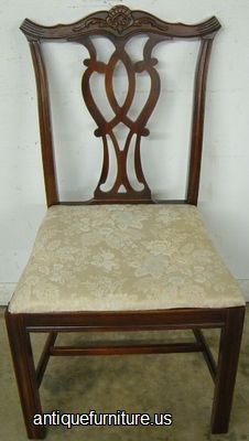 Antique Mahogany Bernhardt Dining Chair