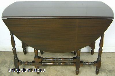 Antique Mahogany Gate Leg Drop Leaf Dining Table