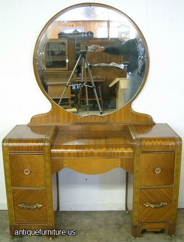 Antique Art Deco Vanity