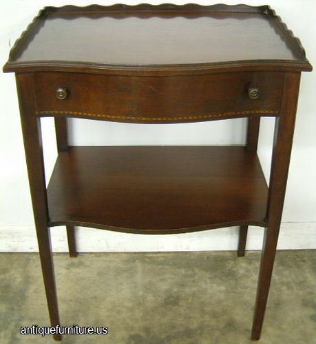 Antique Mahogany Lamp Table