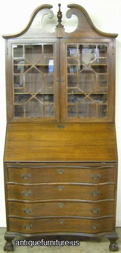 Antique Mahogany Governor Winthrop