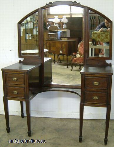 Antique Mahogany Vanity
