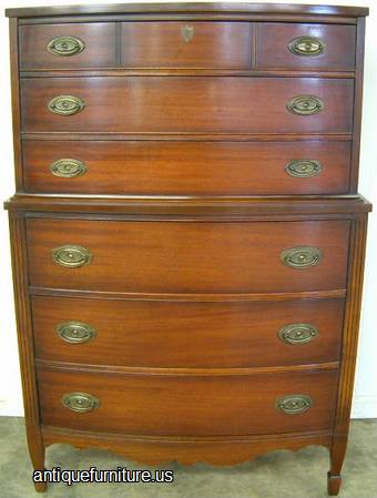Antique Mahogany 6 Drawer Bowed Front Chest