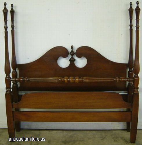 Antique Mahogany Poster Bed