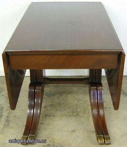 Antique Mahogany Banded Inlay Drop Leaf Dining Table