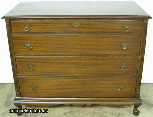 Antique Ribbon Mahogany Dresser