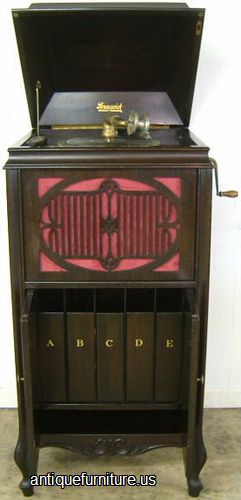 Antique Mahogany Brunswick Victrola