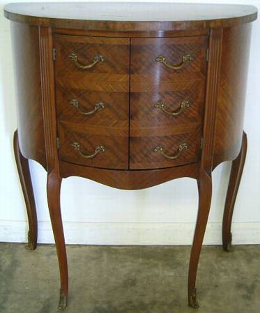 Antique Brunswick Floor Model Radio Demilune Cabinet