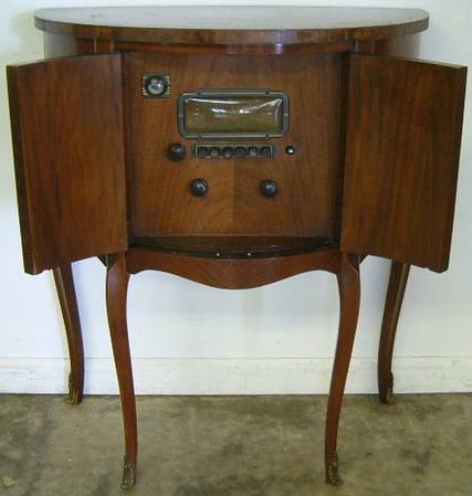 Antique Brunswick Floor Model Radio Demilune Cabinet