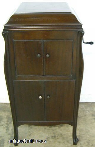 Antique Mahogany Victrola