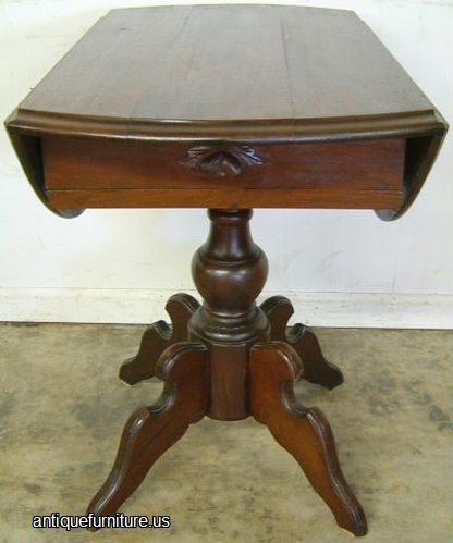 Antique Victorian Walnut Dropleaf Lamp Table
