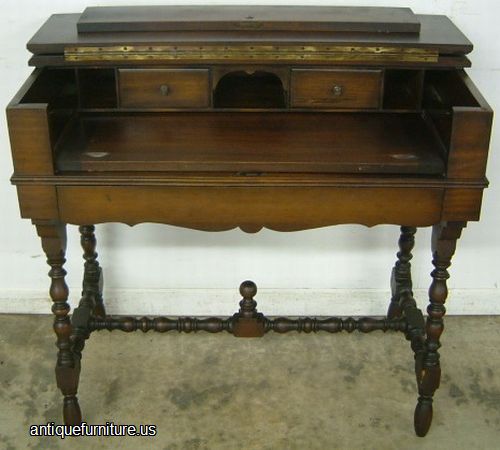 Antique Mahogany Spinet Desk