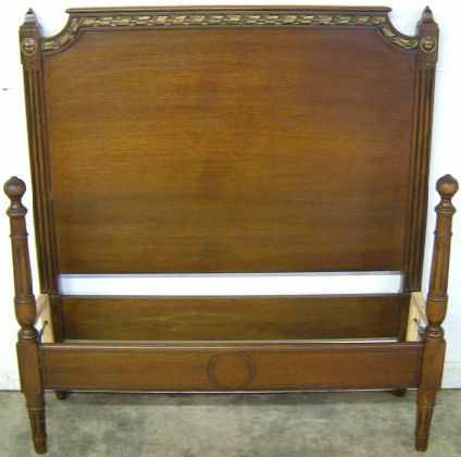 Antique Mahogany Twin Bed